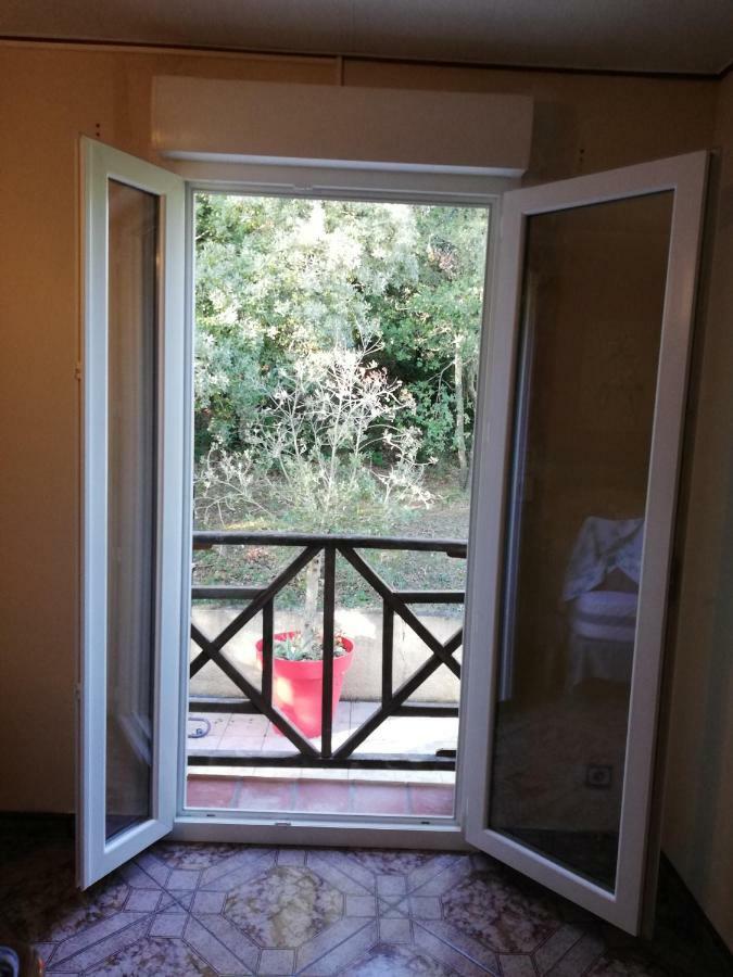 Hotel Les Deux Lions Alairac Zewnętrze zdjęcie